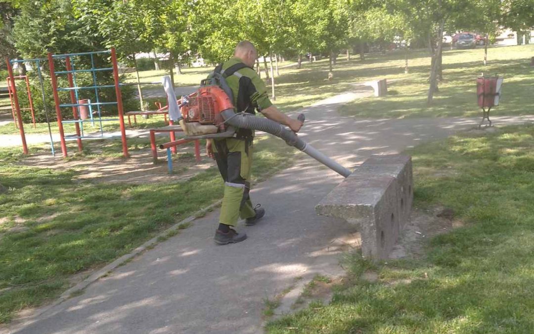 Radnici Javne higijene očistili nekoliko lokacija u gradu