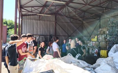 Učenici Srednje škole “Sveti Sava” posetili Reciklažni centar