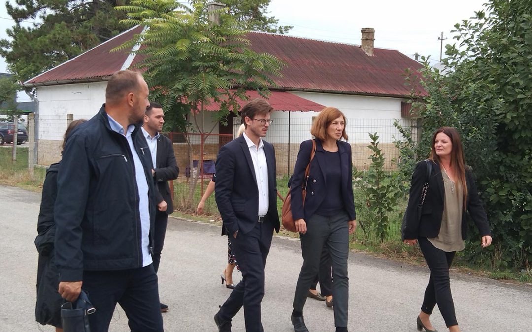 Predstavnici nemačke ambasade, NALED-a, GIZ-a i Sekopaka u poseti Reciklažnom centru