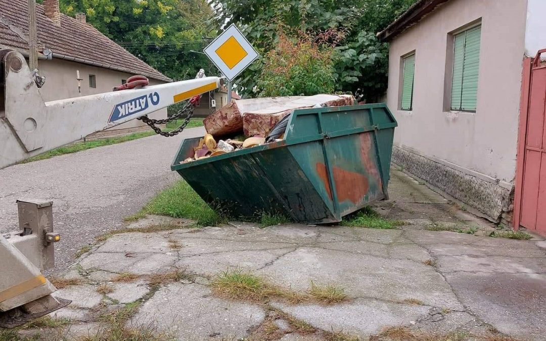 Apel sugrađanima: Ne odlažite kabasti otpad u kontejnere